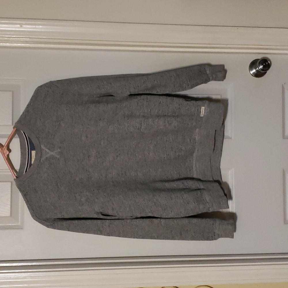 Weatherproof men's sweatshirt.